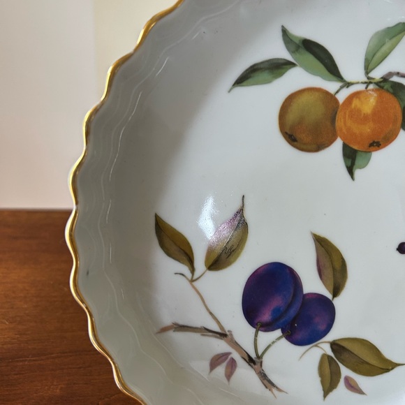 Vintage Oven-to-Table Evesham by Royal Worcester Quiche or Pie Dish, Fruit Motif - Picture 5 of 9